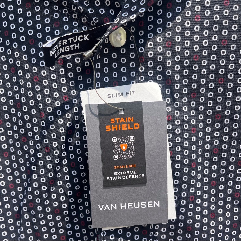VAN HEUSEN No Tuck Dress Shirt XXL
